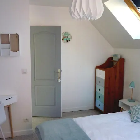 Verberie, 3 Pièces, 4 Personnes - Fr-1-526-7 * Verberie